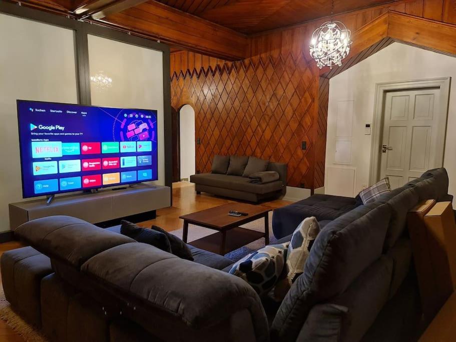 Appartements In Schoner Burganlage Γιένα Εξωτερικό φωτογραφία
