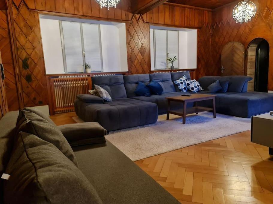 Appartements In Schoner Burganlage Γιένα Εξωτερικό φωτογραφία