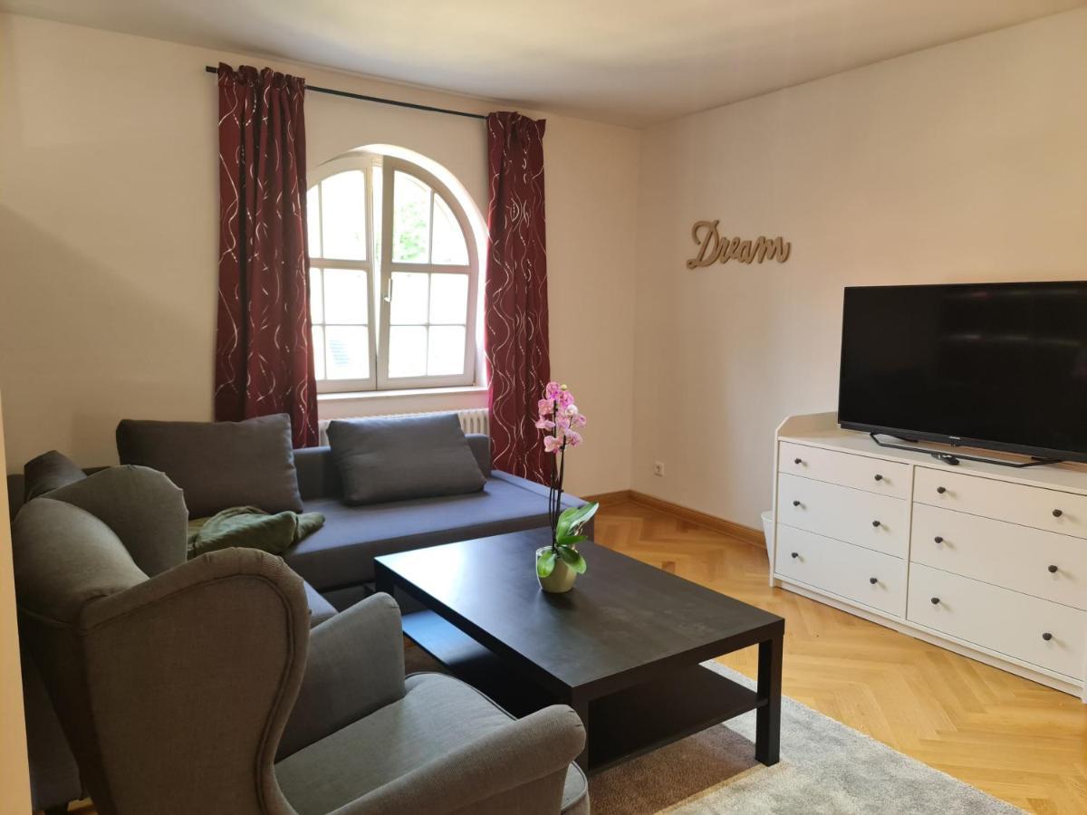Appartements In Schoner Burganlage Γιένα Εξωτερικό φωτογραφία